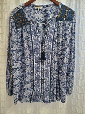 Lucky Brand tunic, top, blouse, In blue & white and copper beads on the shoulder